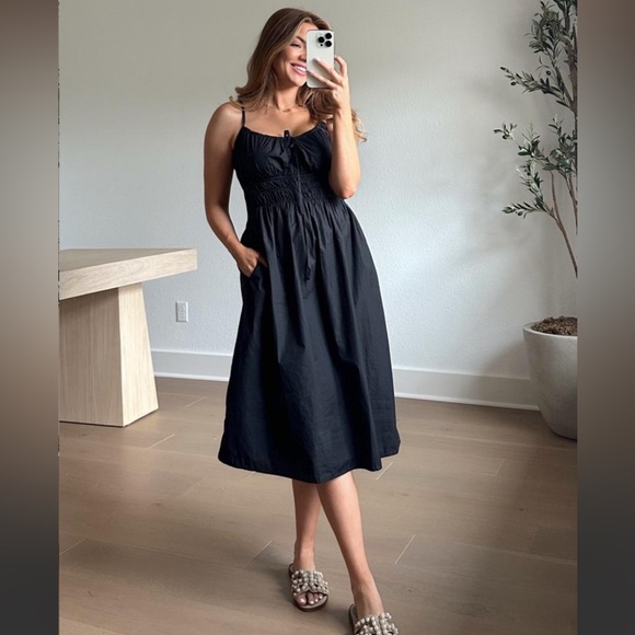 Dresses & Skirts - Keyhole midi dress adjustable straps cotton lightweight smocked waist